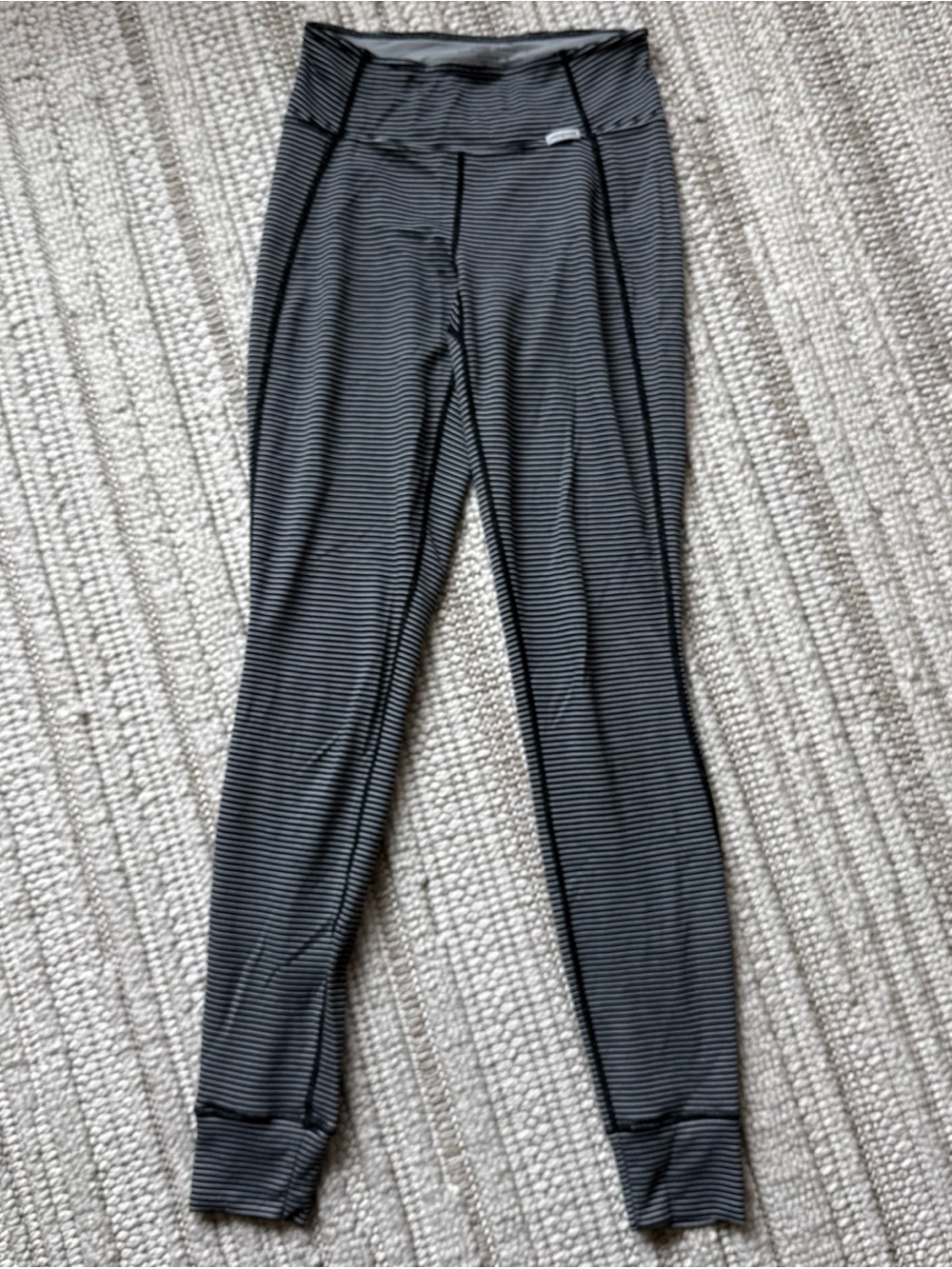 Patagonia Pants Womens XS Black White Stripe Capilene 2 Lightweight Leggings